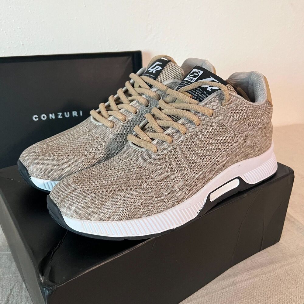 Conzuri Height Boost Sneakers Men’s 8.5 – Beige Knit – New With Box